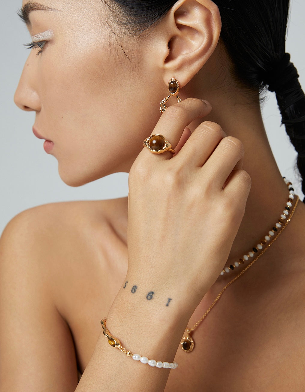 Sunyata Organically Shaped Tiger's Eye Pearl Bracelet