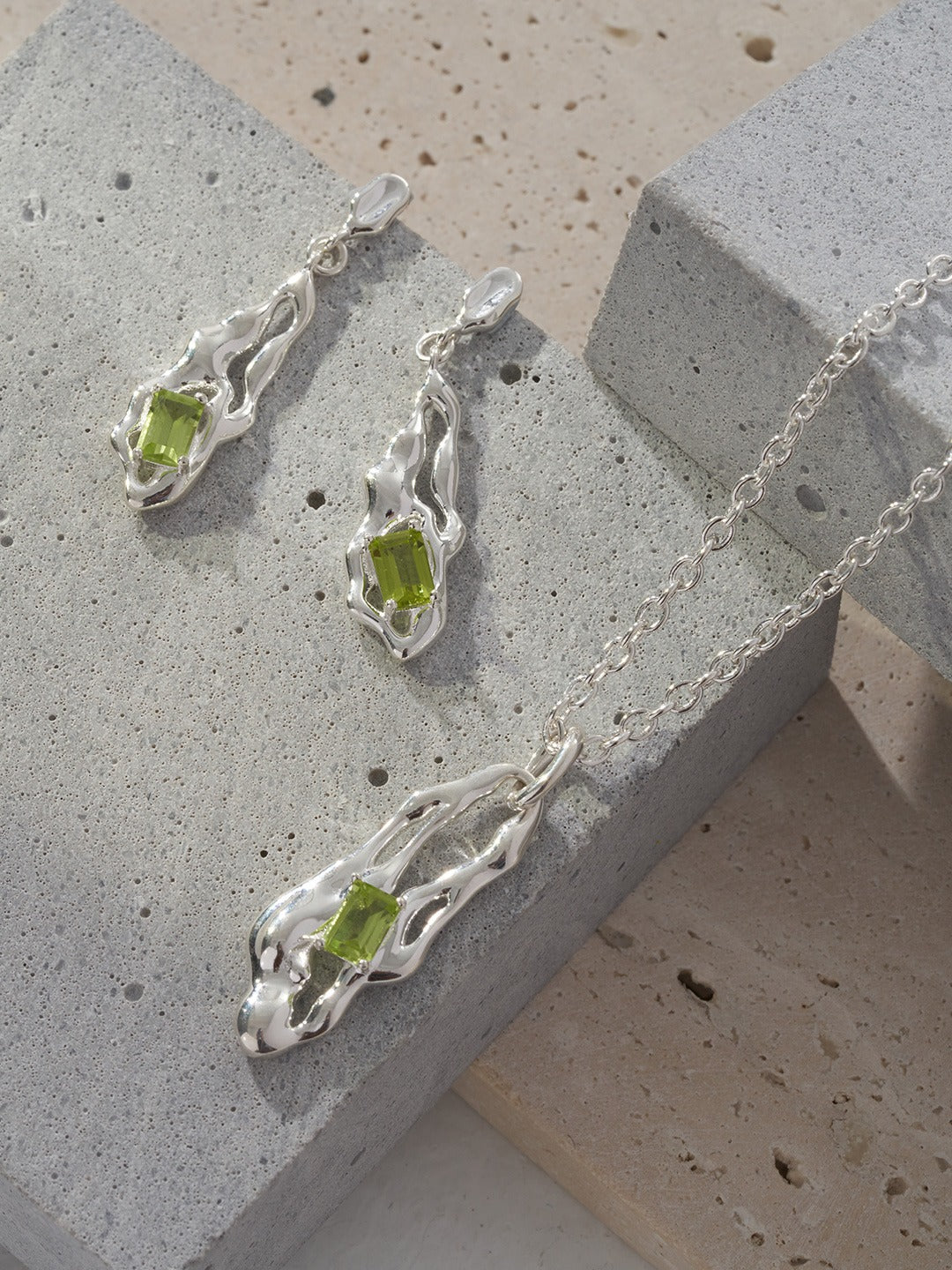 Sunyata Lava Peridot  Necklace